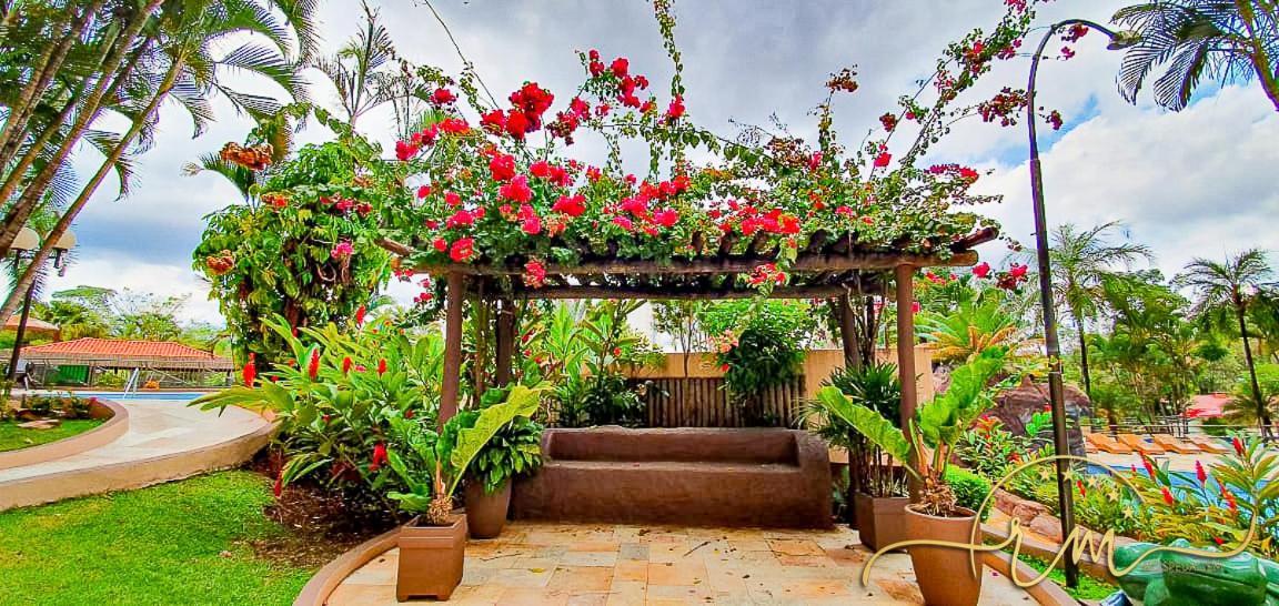 Ecologic Park Rm Hopesdagem Villa Caldas Novas Dış mekan fotoğraf